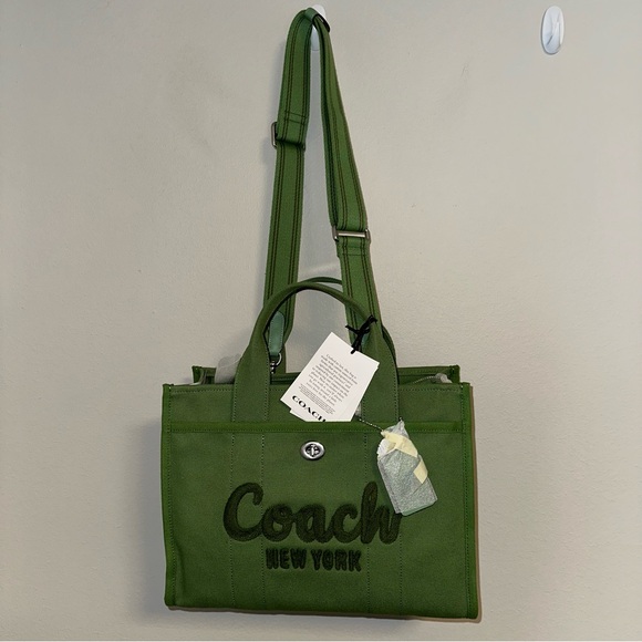 Coach - Medium Cargo Tote Bag Green - Picture 10 of 15